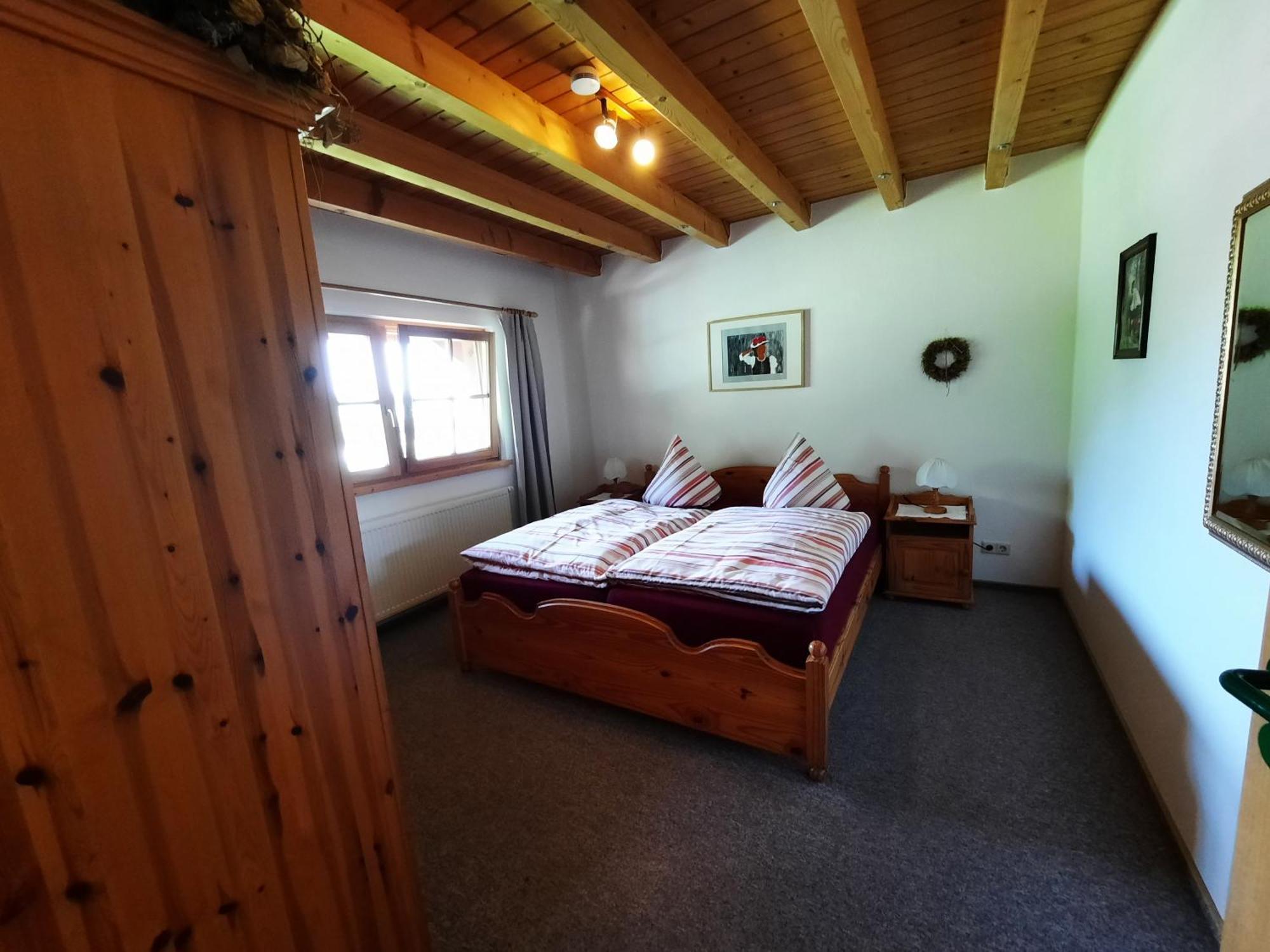 Hubertus Lodge Ibach Room photo